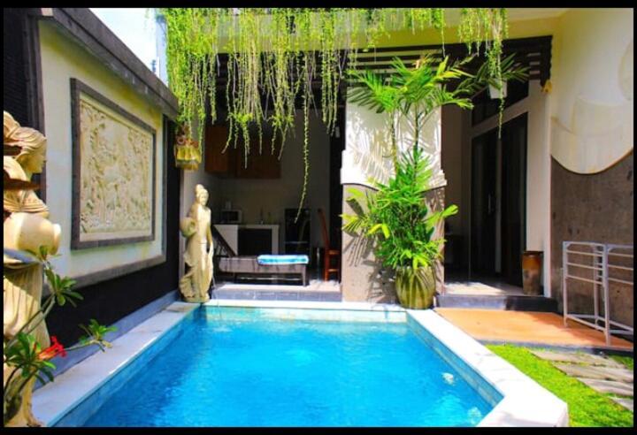 Alit Bali Villa Canggu  Room photo