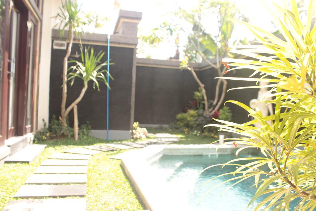 Alit Bali Villa Canggu  Exterior photo