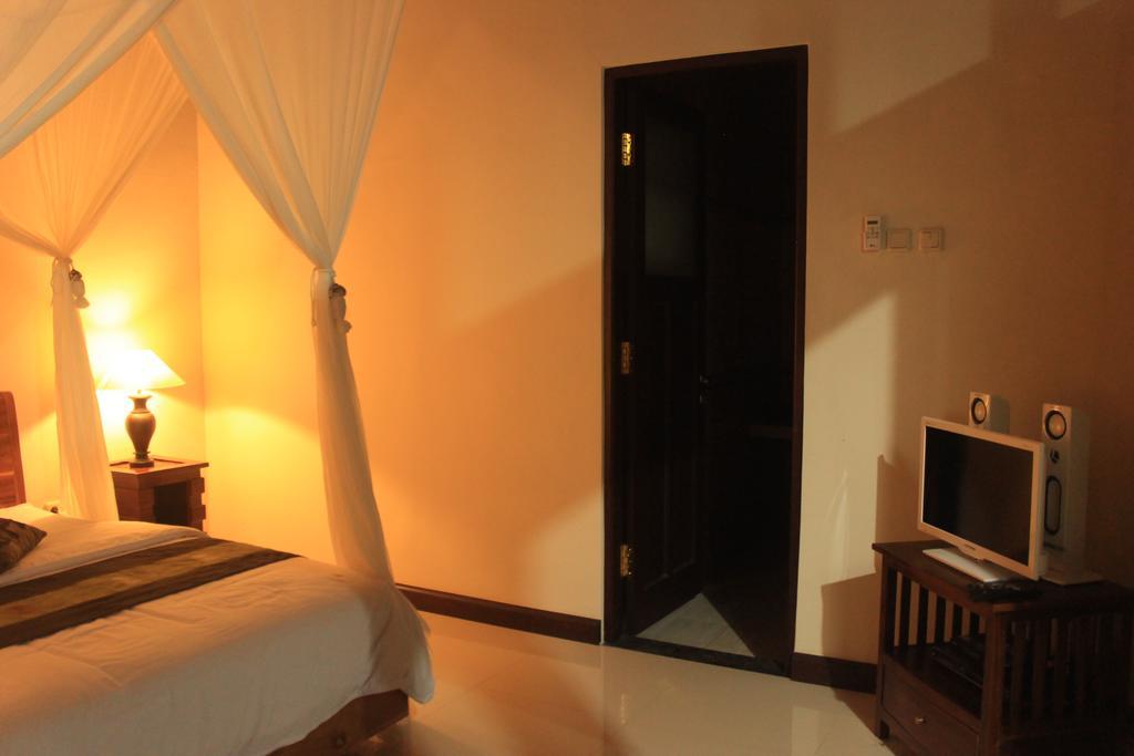 Alit Bali Villa Canggu  Exterior photo